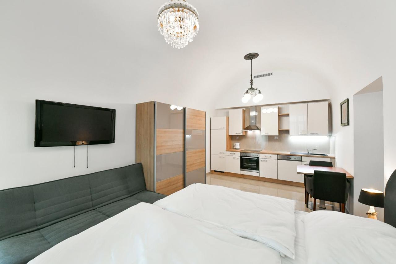Apartmany Na Namesti 85 因德日赫城堡 外观 照片