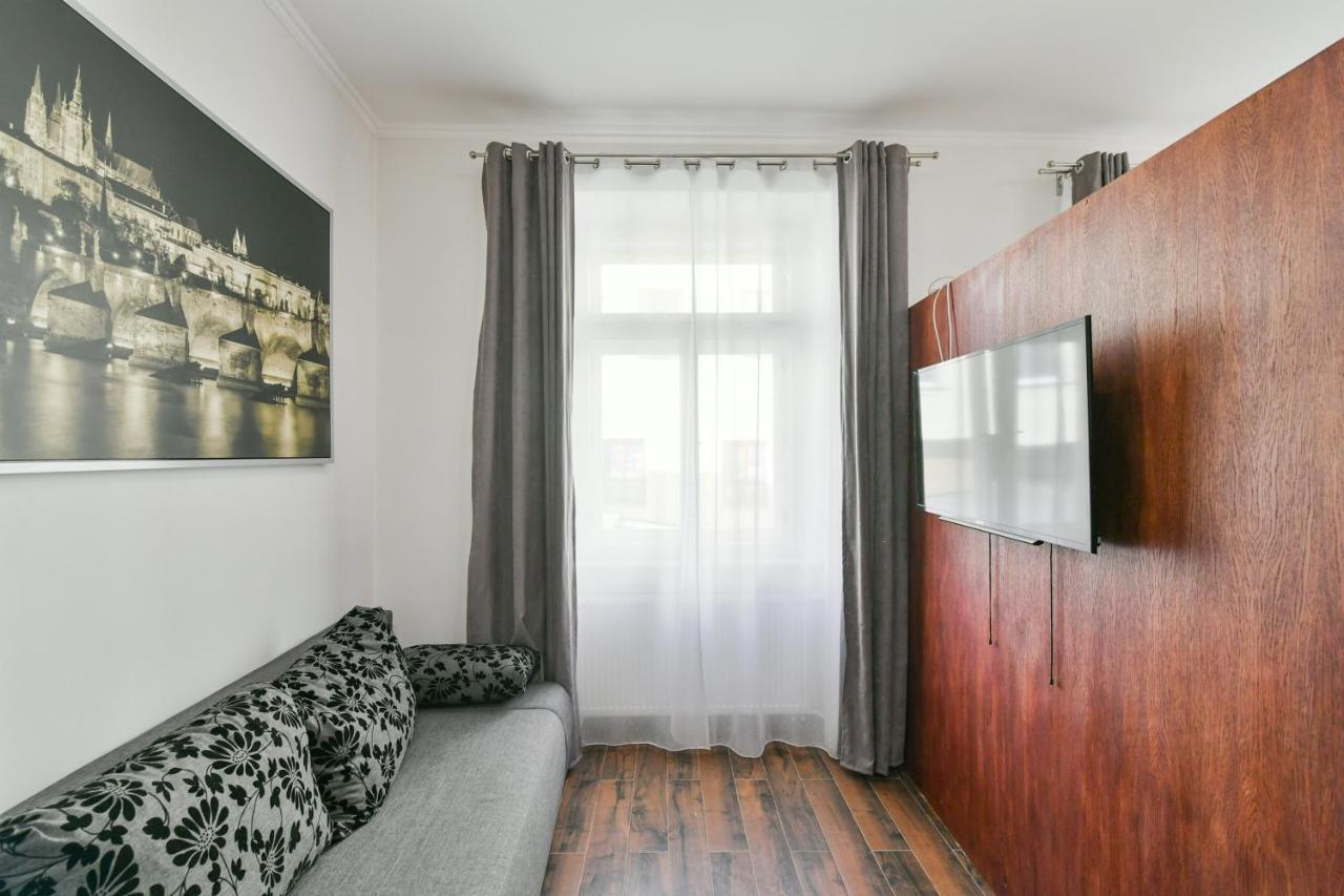 Apartmany Na Namesti 85 因德日赫城堡 外观 照片