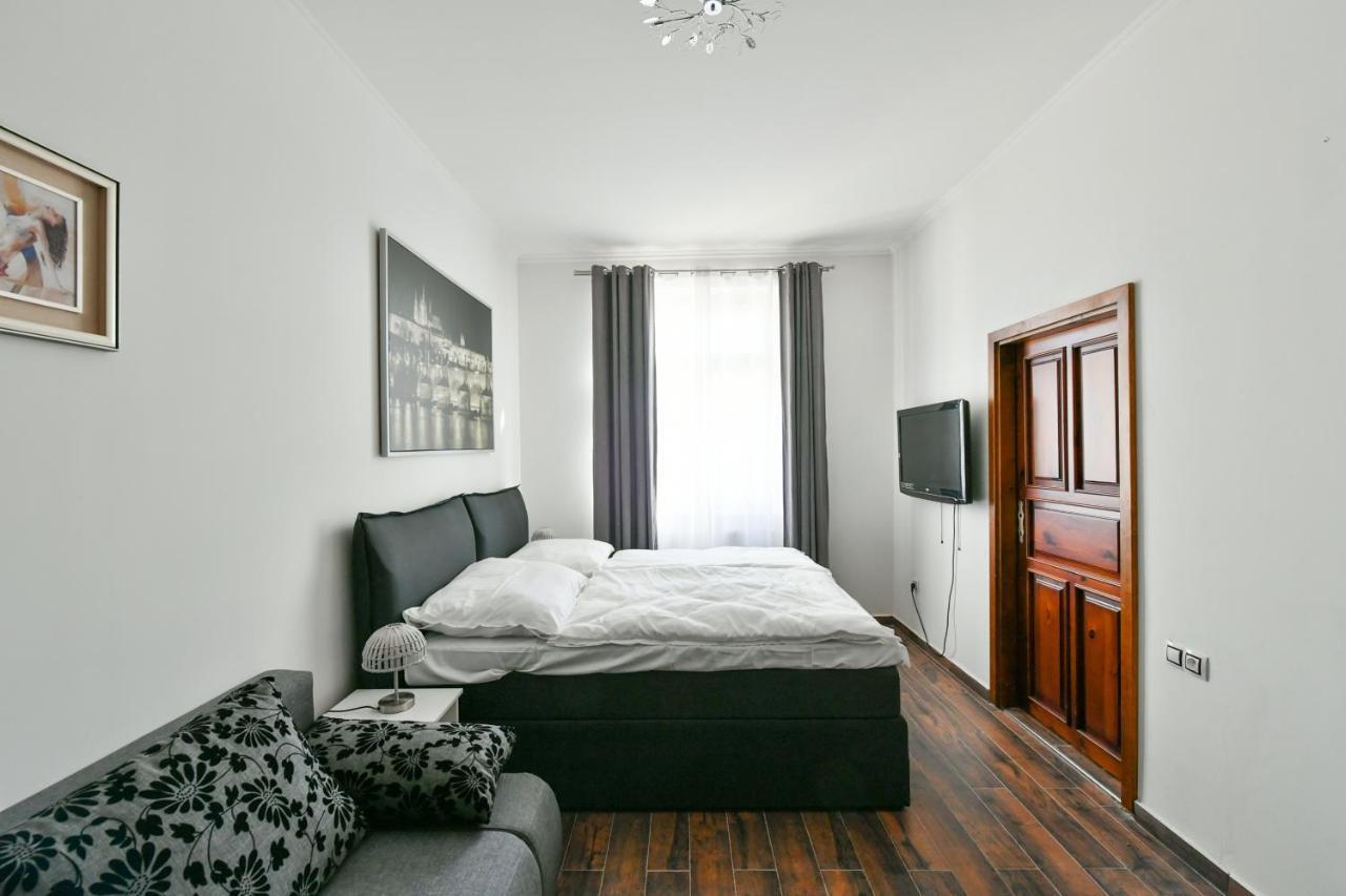 Apartmany Na Namesti 85 因德日赫城堡 外观 照片