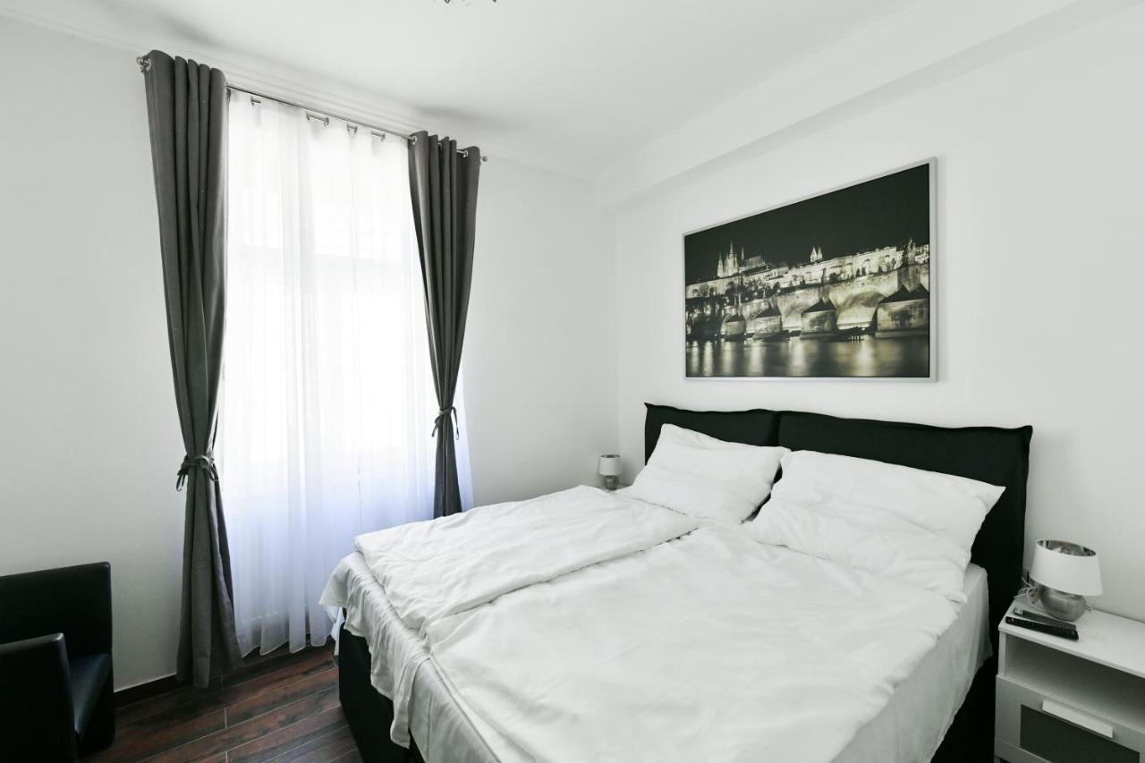 Apartmany Na Namesti 85 因德日赫城堡 外观 照片