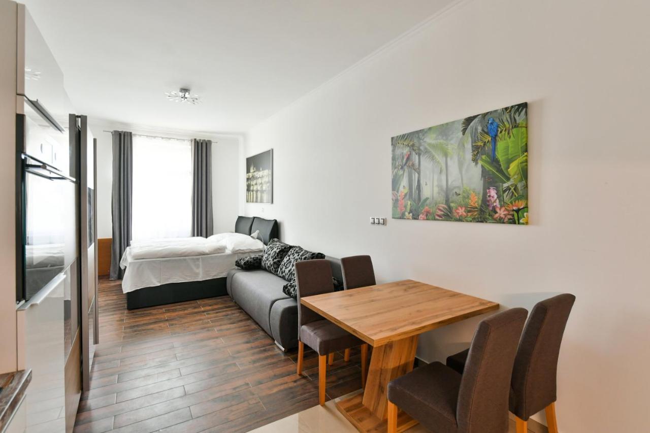 Apartmany Na Namesti 85 因德日赫城堡 外观 照片