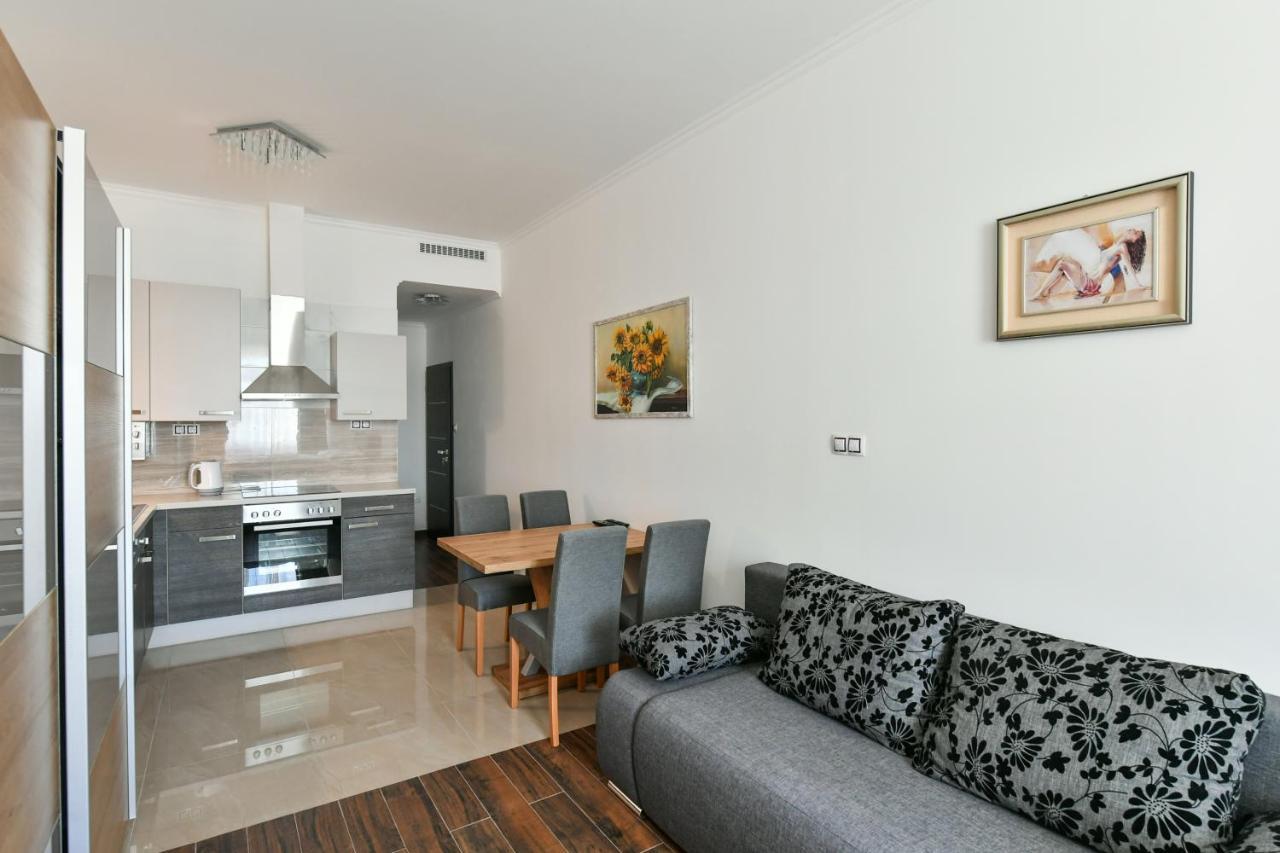 Apartmany Na Namesti 85 因德日赫城堡 外观 照片