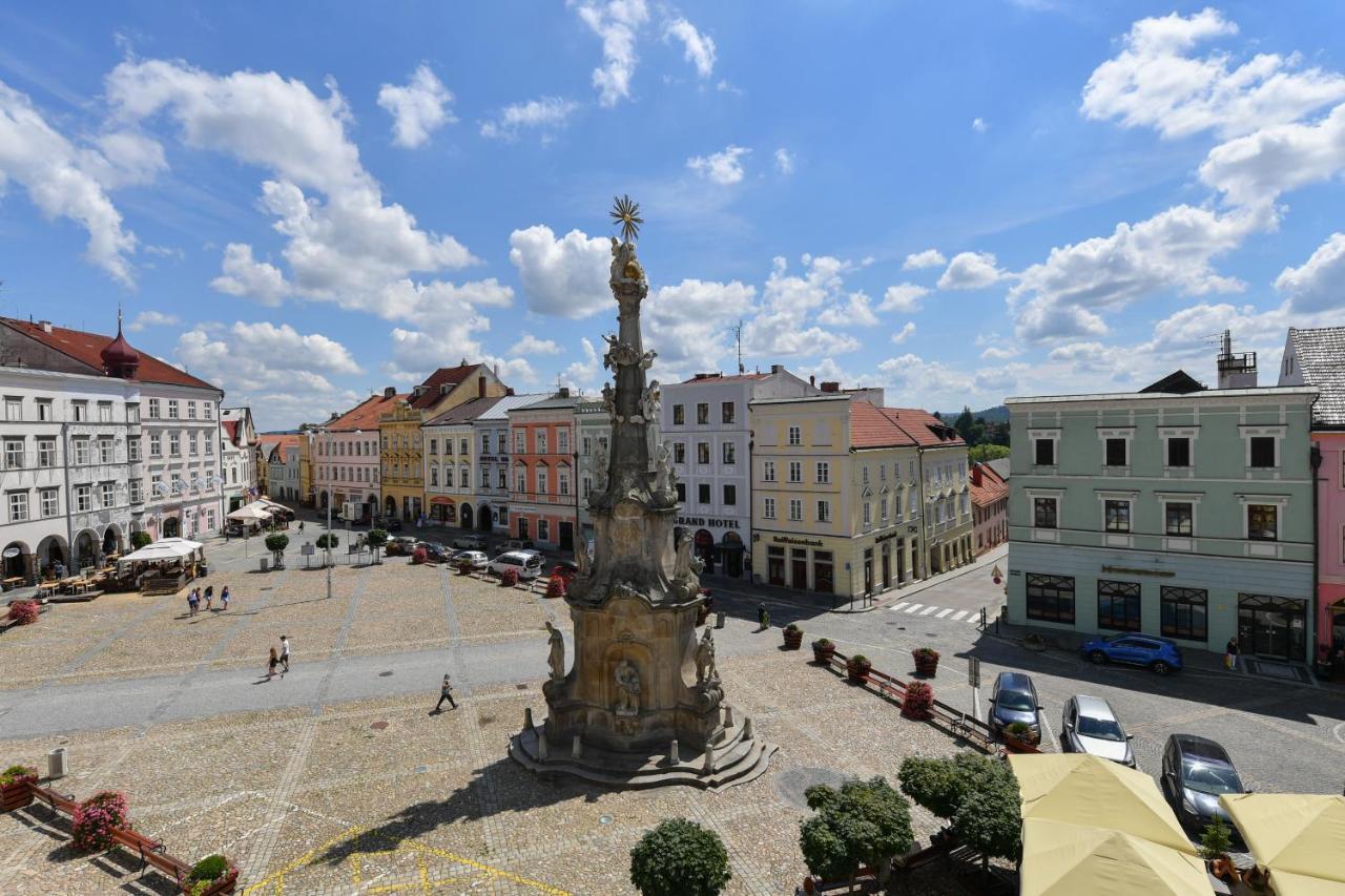 Apartmany Na Namesti 85 因德日赫城堡 外观 照片